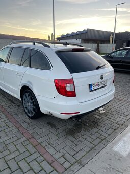 Škoda Superb 2 2.0Tdi 2011 - 3