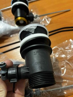 Click-Clack k bateriám Hansgrohe - 3