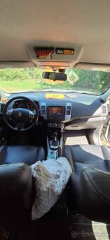 Peugot 4007 - 3