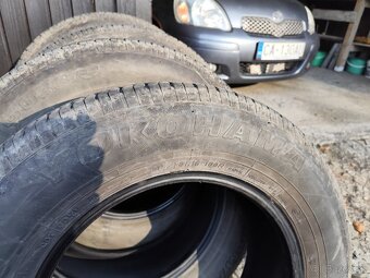 215/70R16 letné - 3