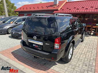 Nissan Pathfinder 2.5 dCi SE - 3