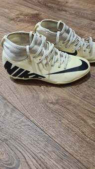 Kopačky Nike , veľ. 35,5 - 3