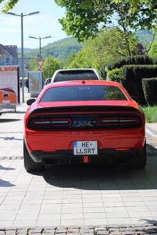 Dodge challenger 6.2hellcat srt - 3