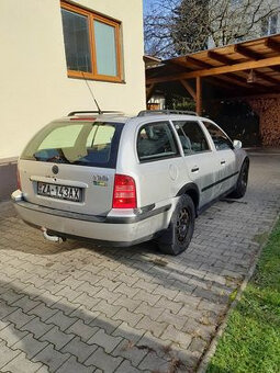Škoda Octavia 4 x 4 kombi TDi - 3