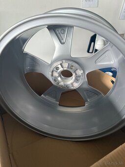 Na predaj disk škoda Kamiq - 3