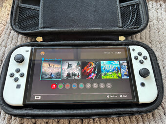 Predám Nintendo Switch OLED - 3