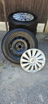 205/60 R16 zimné pneu Nokian Snowproof 2 - 3
