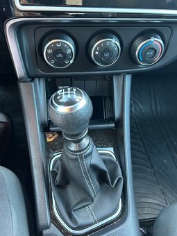 Predaj Toyota Corolla / 2018, 1,6 benzin - 3