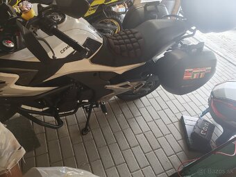 Cf moto mt700 - 3