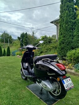 Vespa sprint  125 - 3
