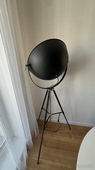 Stojaca dekoračna lampa - 3