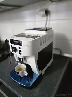 Kavovar Delonghi - 3