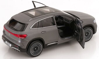 Mercedes-Benz EQA 2021 ( Grey ) - 1:18 NZG - 3