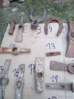 Staré náradie kladivá - 3