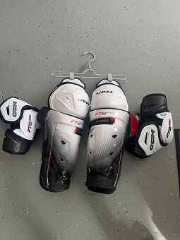 Chranice CCM Jetspeed FT8 Pro - 3