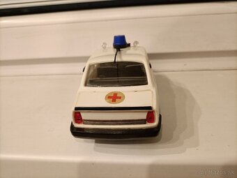 Skoda 120 kdn sanitka - 3