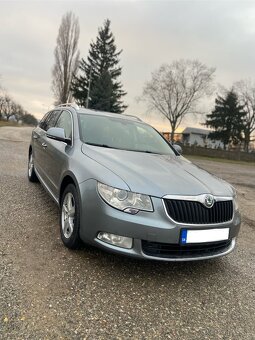 Škoda Superb 2.0 TDi 103kw DSG - 3