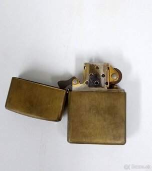starý ZIPPO zapaľovač - 3