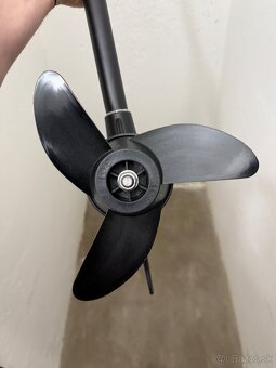 Elektromotor Nash 65lb - 3