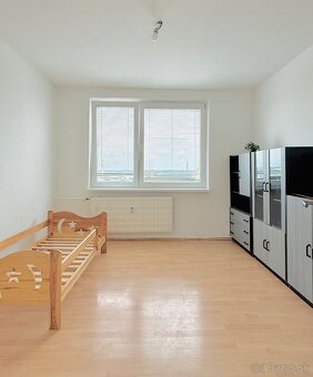 Klimatizovaný 3 izbový byt s balkónom - 3