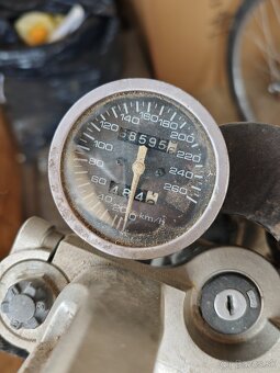 Suzuki gsxf 600 - 3
