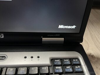 HP Compaq nc8000 - 3