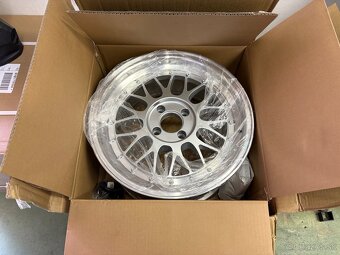 Disky Japan Racing 8j 4x100 r16 ET 34 - 3