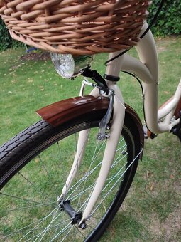 Predám mestský retro bicykel Goetze s prúteným košíkom - 3