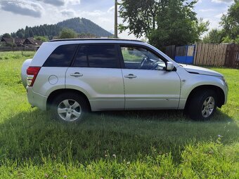 Suzuki Grand Vitara - 3