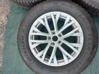 Nová Zimní kola Volkswagen Touareg 3 R18 Goodyear - 3