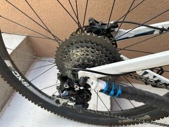 Horsky bicykel celoodpruzeny Giant - 3