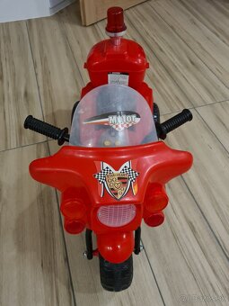 Detská policajná motorka. - 3