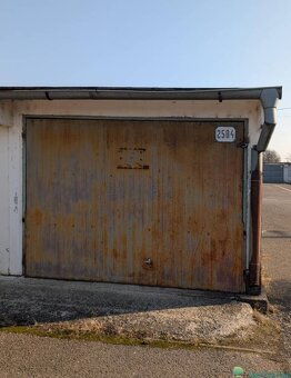 Priestranná garáž v atraktívnej lokalite Trebišova - 3