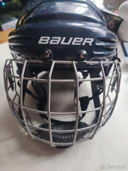 Hokejová prilba - 3