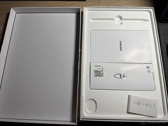 Predám tablet Samsung Galaxy Tab S9 FE 8 GB / 256 GB, sivý. - 3