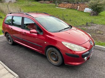 Peugeot 307 - 3