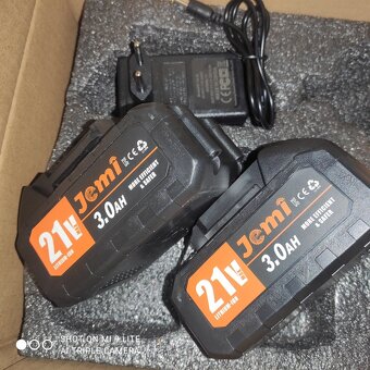 Predám nový akumulátorový rázový uťahovák - 1/2" - 3