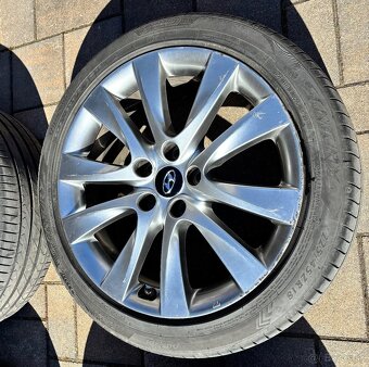 Disky Hyundai R18 - 3