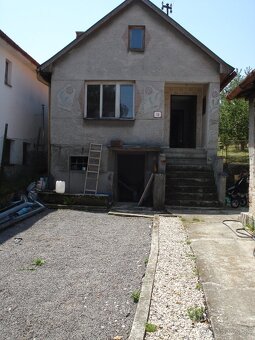 Krnča dva domy + veľká záhrada - 3