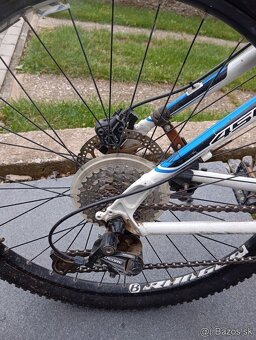 TREK 4 series aluminium - 3