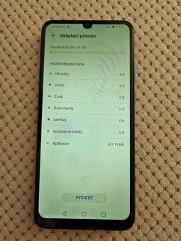 Huawei y6p zeleny 64GB - 3