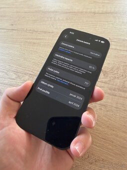 iPhone 15 - 3