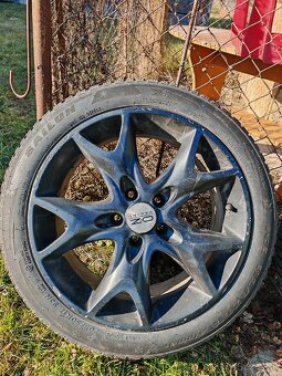 Alu sada disky s pneu AEZ 5x108 r17 8J - 3