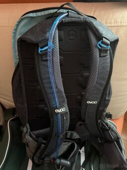 EVOC trail pro 16 - 3