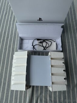 PLAYSTATION 5 Disc Edition - 3