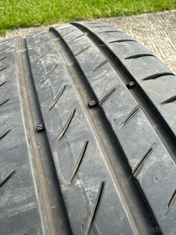 Continental 215/60 R17 (letné) + originál disky Nissan - 3