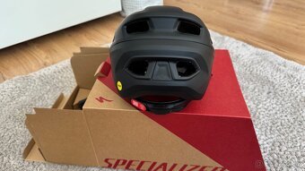 Specialized helma - nová UNI XS 49-53cm - 3
