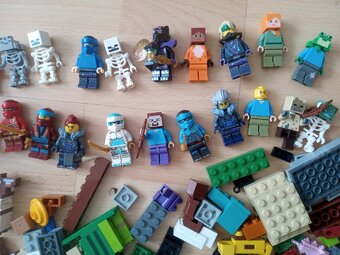 Lego a figúrky Ninjago a Minecraft - 3