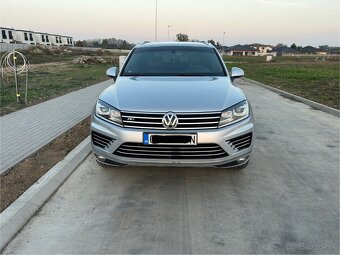 Predám Volkswagen Touareg 2 facelift R-line - 3