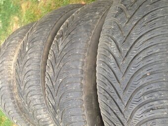 predam zimne gumi 225-60 r16 - 3